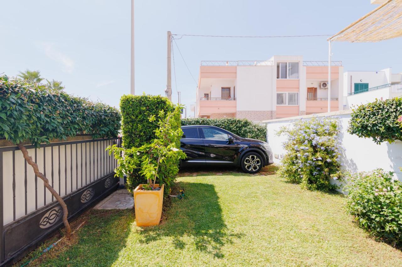 Leukasia Marina Di Pescoluse Exterior foto